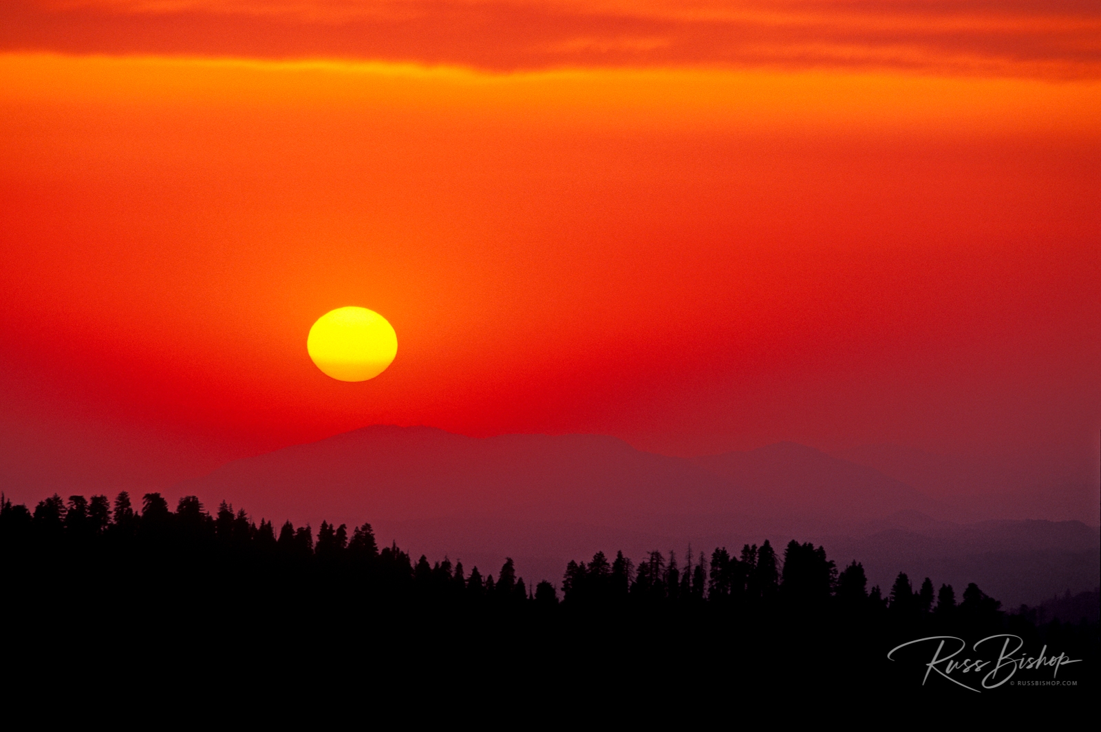 Welcome Summer Solstice! Sunset over the Sierra foothills from Moro Rock, Sequoia National Park, California